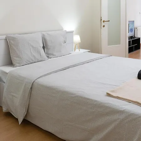 Koromila 17 Urban Chic Daire