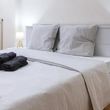 Koromila 17 Urban Chic Daire